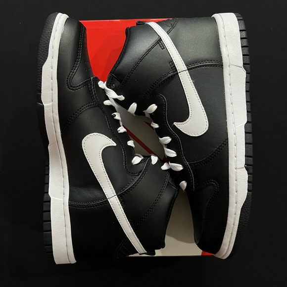 Nike Dunk High (GS) - Picture 3 of 5